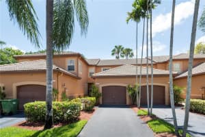 1606 Veracruz Ln, Weston