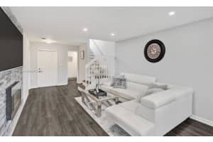 11510 Nw 50th Ter Doral, FL 33178 - MLS#A11836878