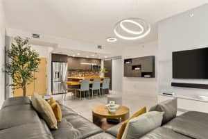 9755 NW 52nd St APT 206, Doral, FL 33178, - MLS#A11836915