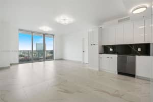 90 SW 3rd St APT 2506, Miami, FL 33130, - MLS#A11836941
