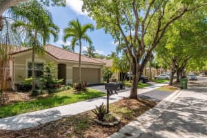 2020 Andromeda Ln, Weston, FL 33327, Sold 08/26/25