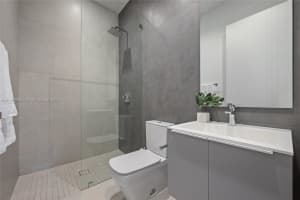 3070 Elizabeth St, Miami, FL 33133, Sold 08/29/25