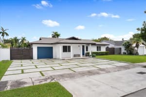14071 SW 45th St, Miami, FL 33175, - MLS#A11836984