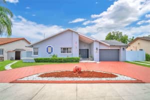 13430 Sw 25th St, Miami