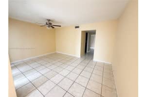 5130 Elmhurst Rd APT D, West Palm Beach, FL 33417, - MLS#A11837020