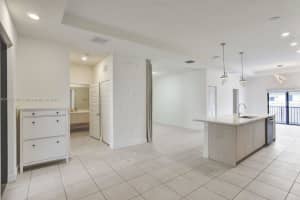 7855 NW 104th Ave Apartment 33, Doral, FL 33178, - MLS#A11837067