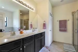 2732 NE 2nd Dr, Homestead, FL 33033, Sold 08/08/25