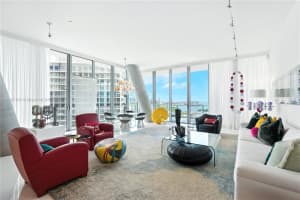 2675 S Bayshore Dr 1601s, Miami