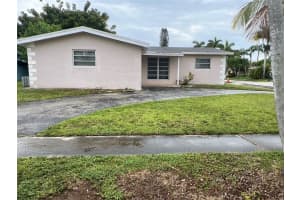 8361 Nw 28th Pl, Sunrise