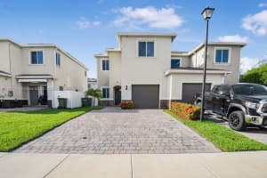 879 SE 19th St, Homestead, FL 33035, - MLS#A11837123