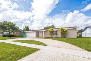 8390 NW 24th St, Sunrise, FL 33322, Sold 09/04/25