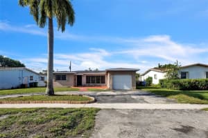 5640 Nw 13th Ct, Lauderhill