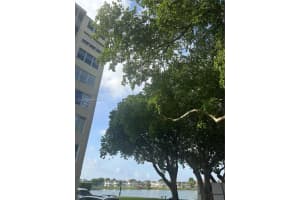1750 NE 191st St Apt 618-3, Miami, FL 33179, - MLS#A11837164