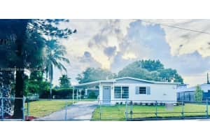 17340 Nw 52nd Pl, Miami Gardens