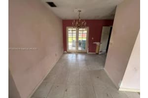 10060 SW 4th St, Miami, FL 33174, Sold 08/01/25
