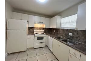 4255 N University Dr 309, Sunrise