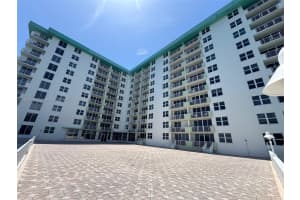 10350 W Bay Harbor Dr APT 9T, Bay Harbor Islands, FL 33154, Sold 08/29/25