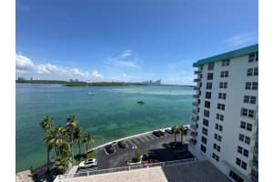 10350 W Bay Harbor Dr APT 9T, Bay Harbor Islands, FL 33154, Sold 08/29/25