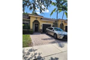 1239 Ne 32nd Ter 1239, Homestead