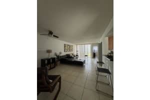 9755 Nw 48th Ter 321 Doral, FL 33178 - MLS#A11837243