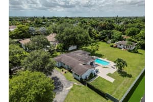 10111 SW 66th St, Miami, FL 33173, Sold 09/02/25
