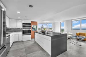 7135 Collins Ave 736, Miami Beach