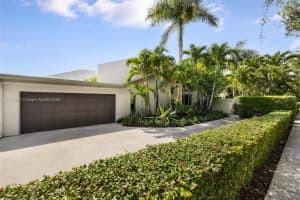7045 SW 67th Ave #40, South Miami, FL 33143, Sold 10/06/25