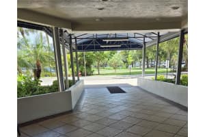 16300 Golf Club Rd APT 412, Weston, FL 33326, Sold 09/04/25