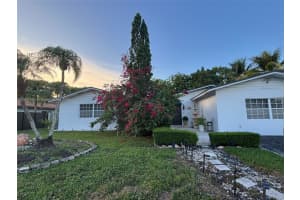 14351 Sw 71st Ln, Miami
