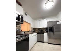 3660 NE 166th St APT 703, North Miami Beach, FL 33160, - MLS#A11837364