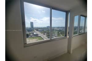 7135 Collins Ave 1035 Miami Beach, FL 33141 - MLS#A11837373