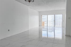 1980 S Ocean Dr APT 17L, Hallandale Beach, FL 33009, - MLS#A11837401