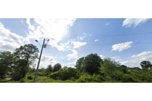 528 Parker Ave S Lehigh Acres, FL 33974 - MLS#A11837413