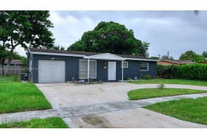 4510 Nw 23rd St, Lauderhill