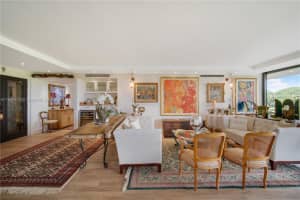 700 Coral Wy APT 4, Coral Gables, FL 33134, - MLS#A11837417