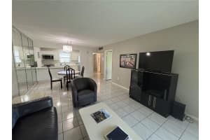 201 178th Dr APT 337, Sunny Isles Beach, FL 33160, - MLS#A11837430
