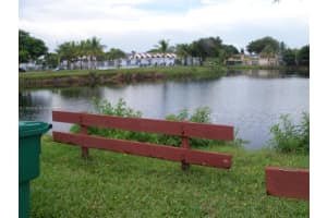 165 Ne 203rd Ter 31, Miami Gardens