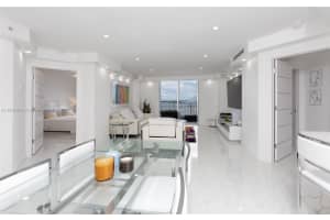 701 Brickell Key Blvd APT 2011, Miami, FL 33131, Sold 09/25/25
