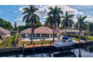 5517 Bayview Dr Fort Lauderdale, FL 33308 - MLS#A11837554
