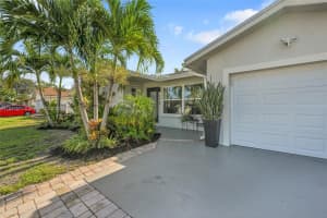 378 SW 33rd Terrace, Deerfield Beach, FL 33442, Sold 09/04/25