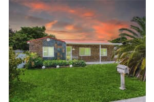 1520 Nw 93rd St Miami, FL 33147 - MLS#A11837580