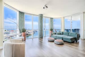 Vizcayne, 244 Biscayne Blvd APT 4803, Miami, FL 33132, Sold 08/08/25