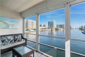 2600 Diana Dr 311, Hallandale Beach
