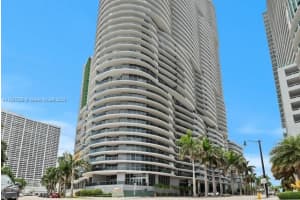 488 Ne 18th St. 715, Miami