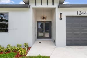 1244 NW 30th Ave, Fort Lauderdale, FL 33311, Sold 08/29/25