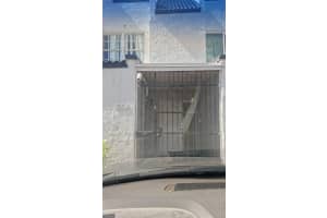 1054 W 44th Ter 50, Hialeah