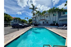 11667 Ne 18th Dr 11667, North Miami