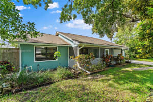 2044 NE 24th St, Jensen Beach, FL 34957, - MLS#A11837725