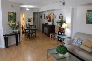 825 Brickell Bay Dr APT 847, Miami, FL 33131, - MLS#A11837734