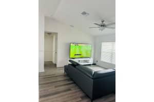 2524 Ne 5 Ave Other, FL 33909 - MLS#A11837744